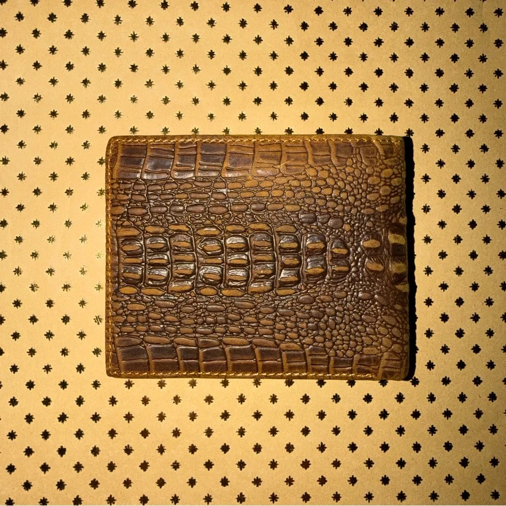 🆕 NEW Men's Light Brown Textured Wallet